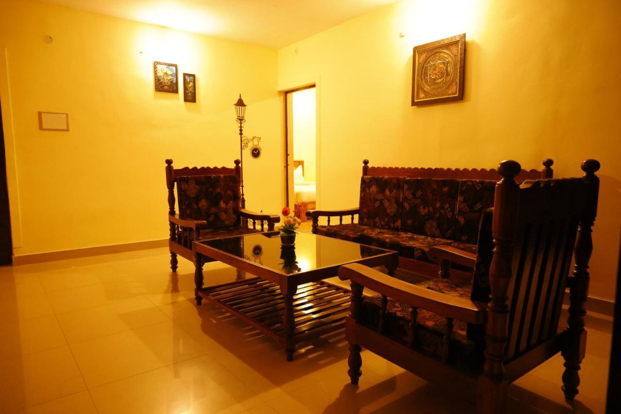 Kollanoor Guest House Madikeri Extérieur photo