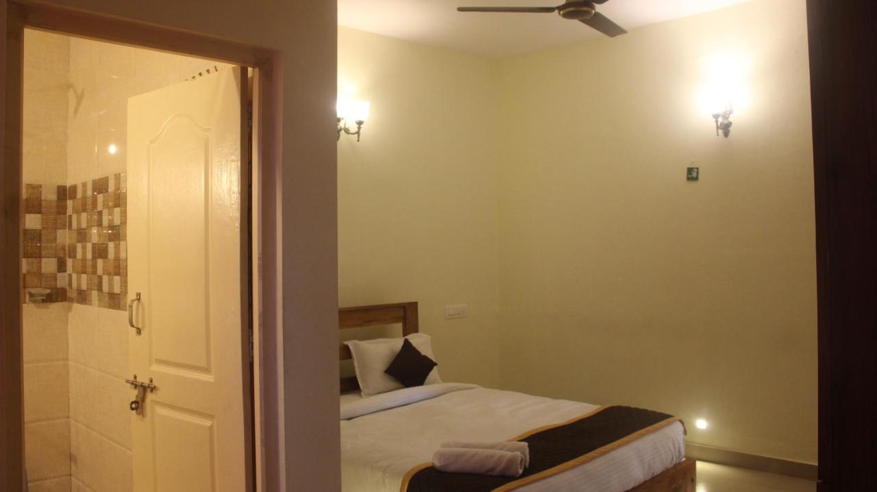 Kollanoor Guest House Madikeri Extérieur photo