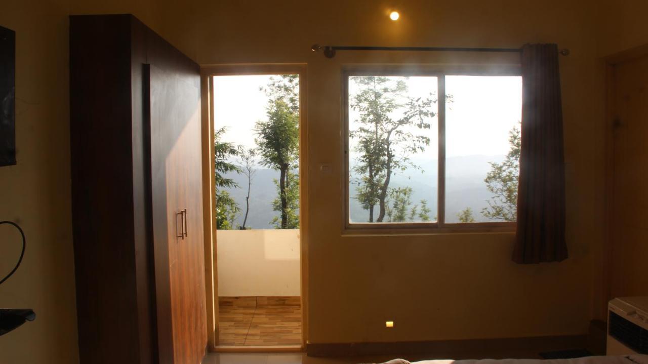 Kollanoor Guest House Madikeri Extérieur photo
