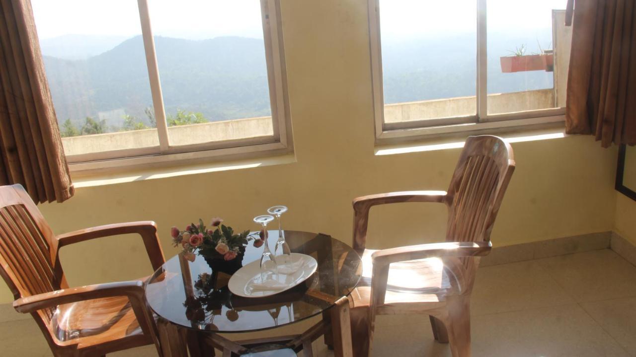 Kollanoor Guest House Madikeri Extérieur photo
