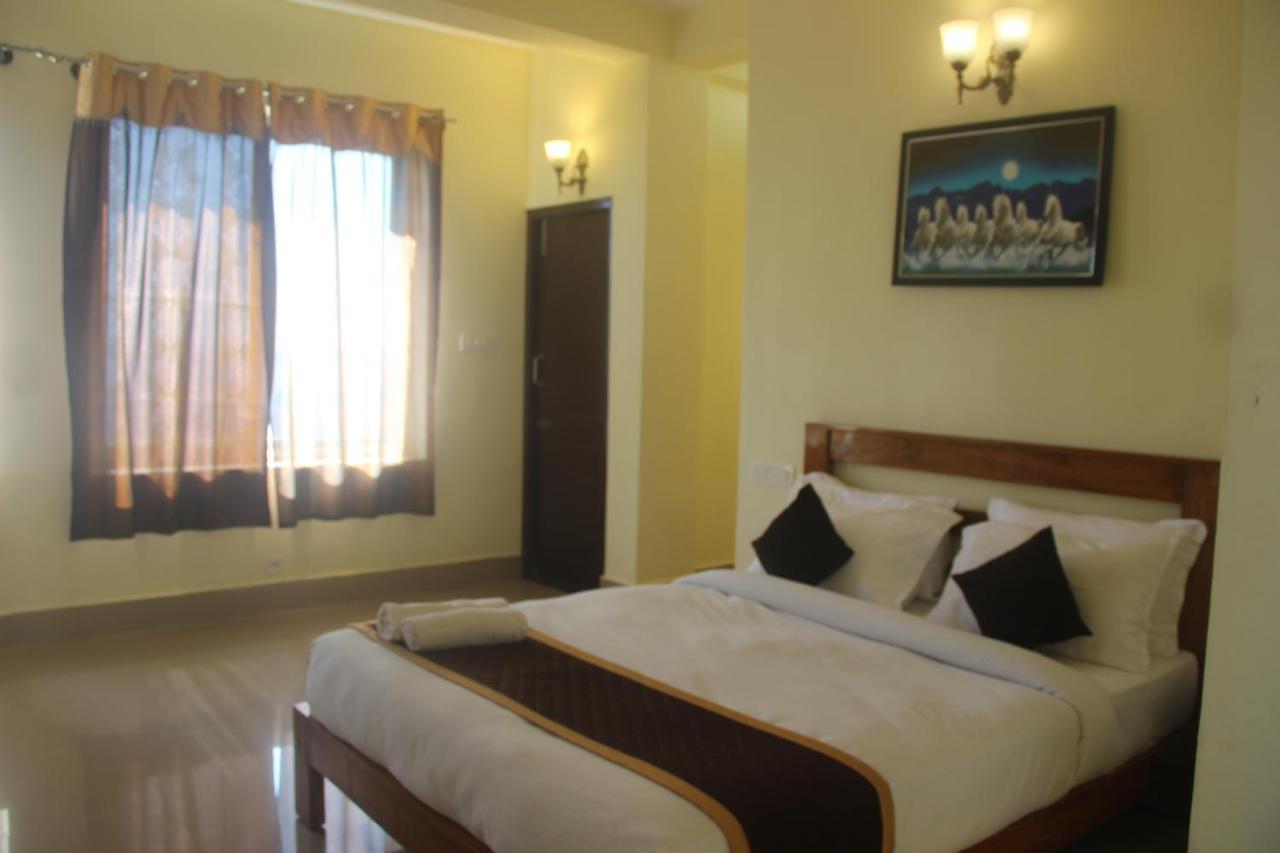 Kollanoor Guest House Madikeri Extérieur photo
